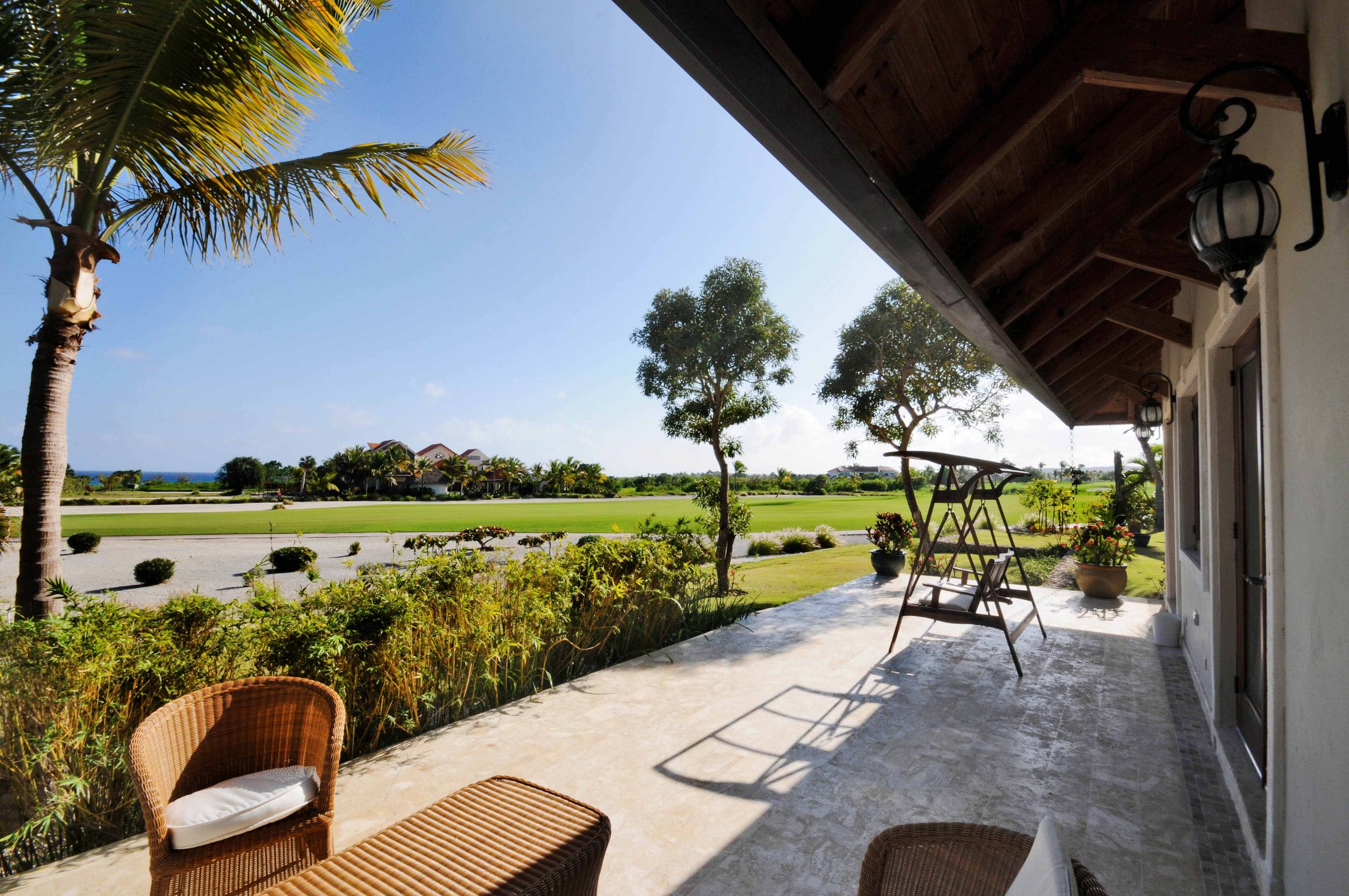 Beautiful 5 Bedroom Villa with golf views for sale in cap cana, punta cana