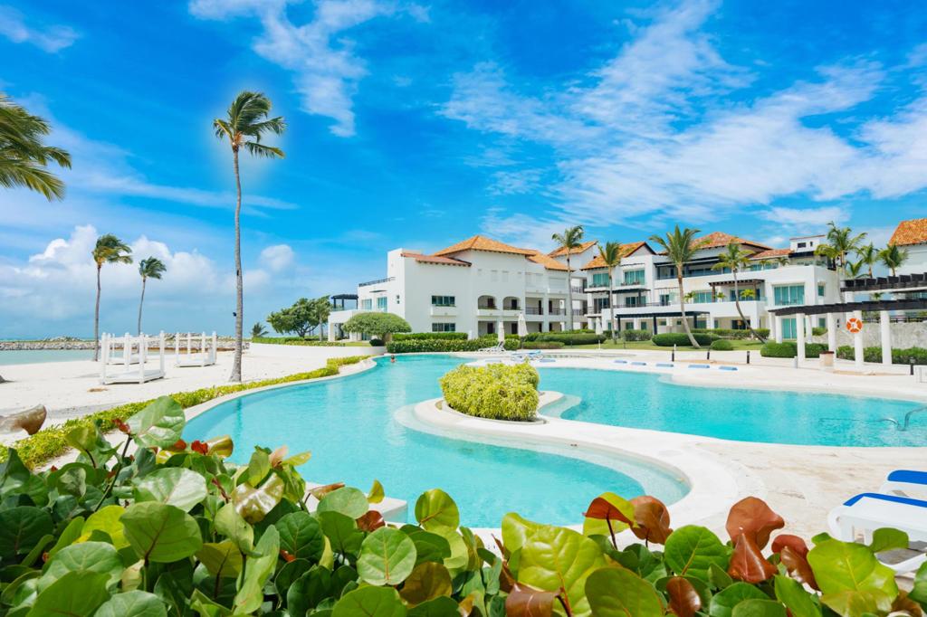 1 Bedroom beachfront apartment for sale in Cap Cana punta cana